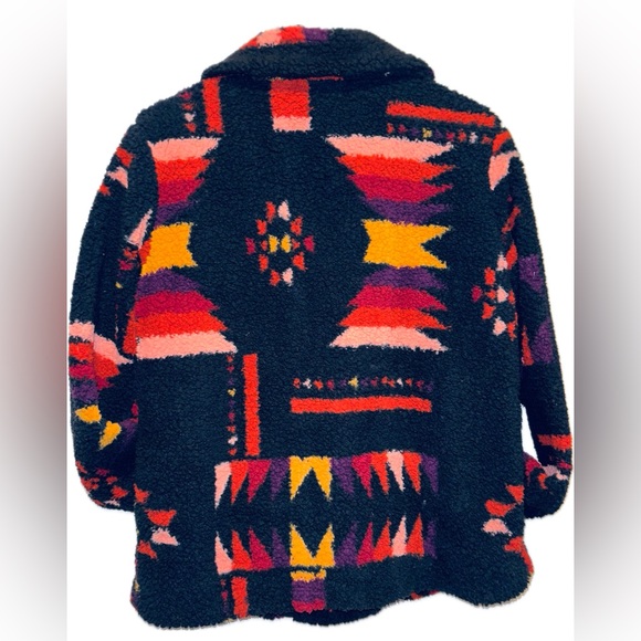 SONOMA TRIBAL FLEECE COAT.
Women’s Medium.| - Picture 6 of 13